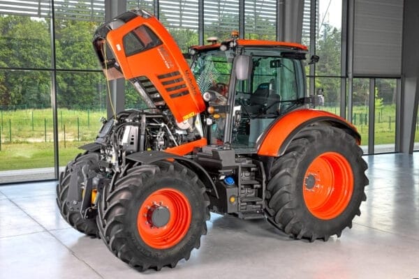 Kubota M7004 - Image 8