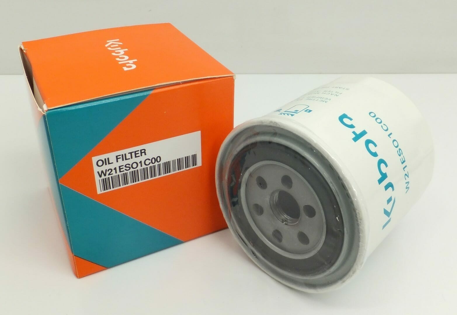 W21ESO1C00 Kubota Oil Filter