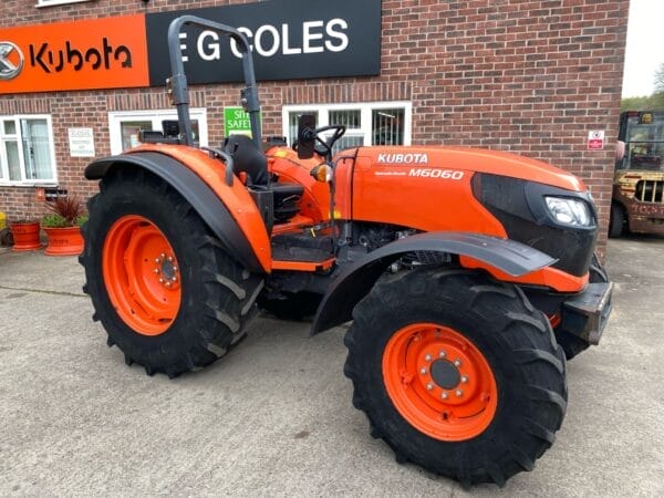 USED Kubota M6060 (60HP) ROPS (Cabless) - Image 6