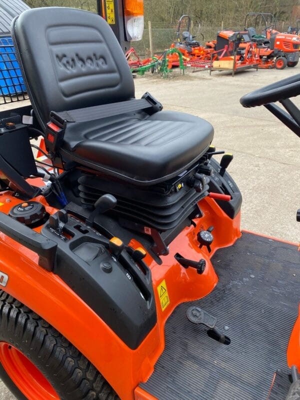 New Kubota BX231 4WD Tractor with Fox 1120 Flail Mower - Image 4